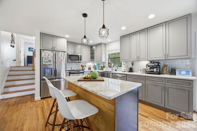 1325 Braeburn Road, Charlotte, NC 28211