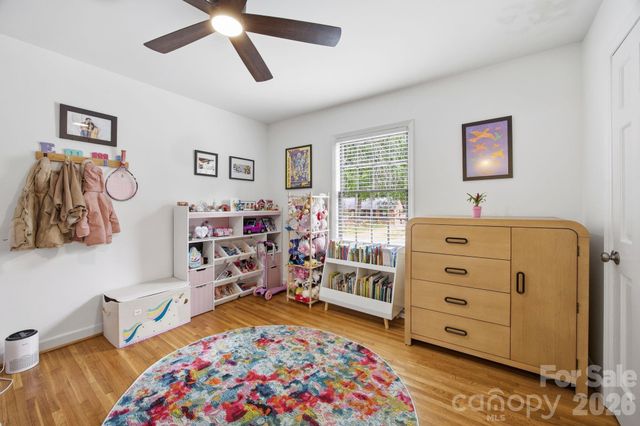 1325 Braeburn Road, Charlotte, NC 28211