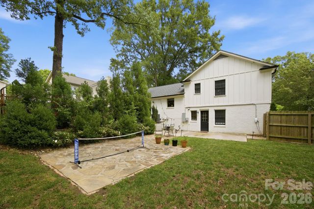 1325 Braeburn Road, Charlotte, NC 28211
