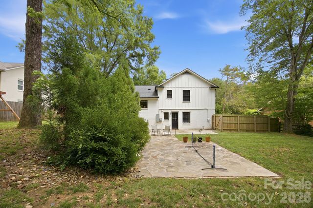 1325 Braeburn Road, Charlotte, NC 28211