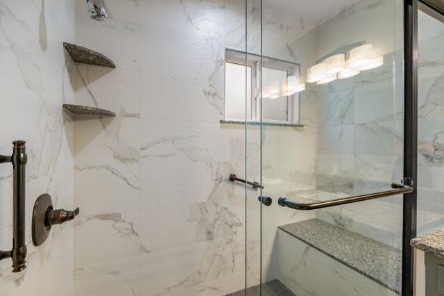 214 N Linwood Street, Visalia, CA 93291