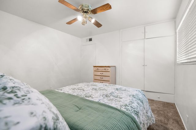 214 N Linwood Street, Visalia, CA 93291