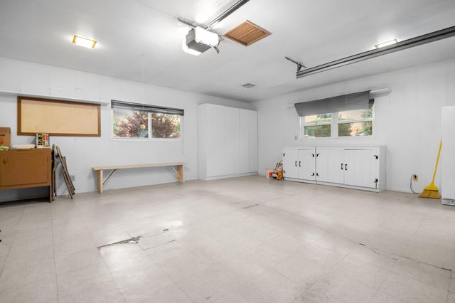 214 N Linwood Street, Visalia, CA 93291