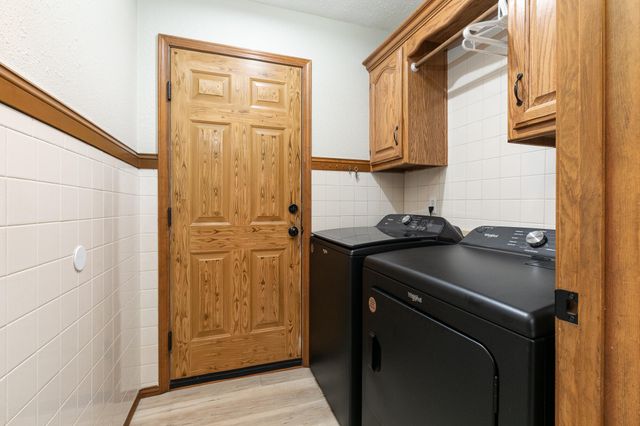 2020 N Equestrian Lane, Nixa, MO 65714