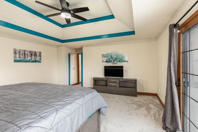 2020 N Equestrian Lane, Nixa, MO 65714