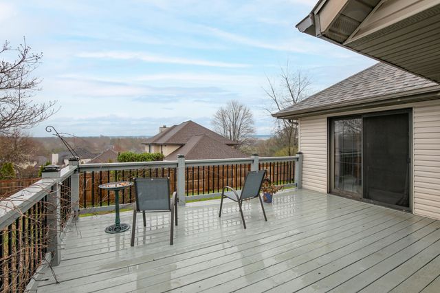 2020 N Equestrian Lane, Nixa, MO 65714