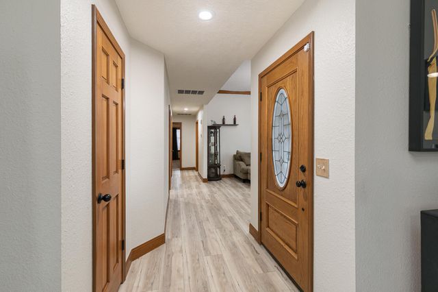 2020 N Equestrian Lane, Nixa, MO 65714