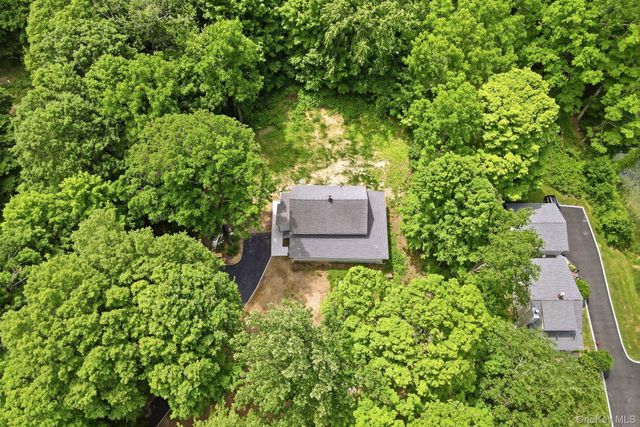 472 Bullet Hole Road, Mahopac, NY 10541