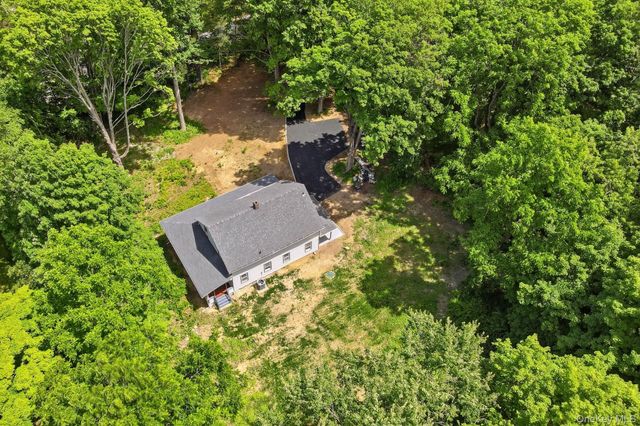 472 Bullet Hole Road, Mahopac, NY 10541