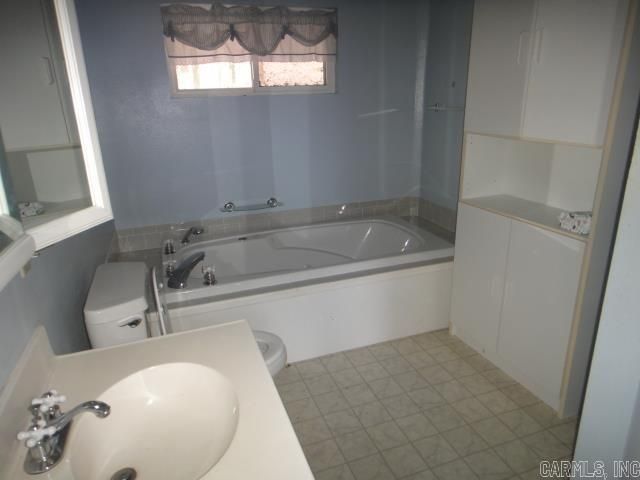 85 Bluff View Drive, Quitman, AR 72131