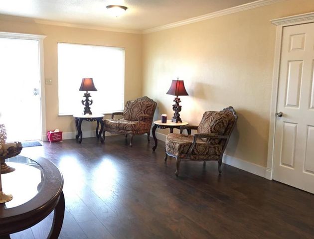 3813 Fig St, Sacramento, CA 95838