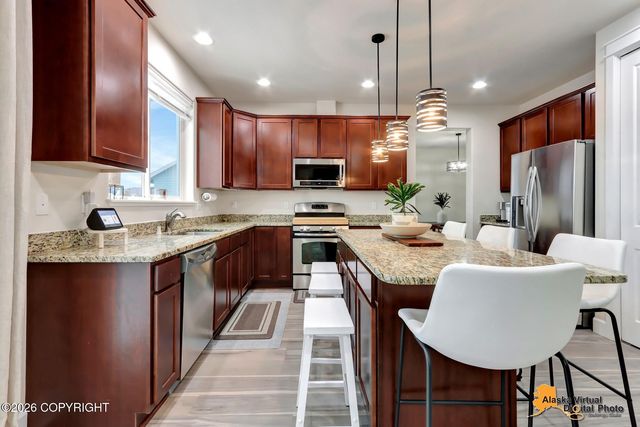 5502 Yukon Charlie Loop, Anchorage, AK 99502