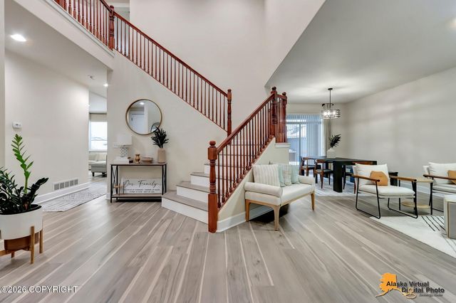 5502 Yukon Charlie Loop, Anchorage, AK 99502
