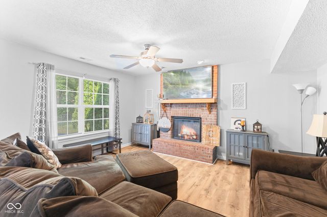 919 Charnwood Parkway, Beech Grove, IN 46107