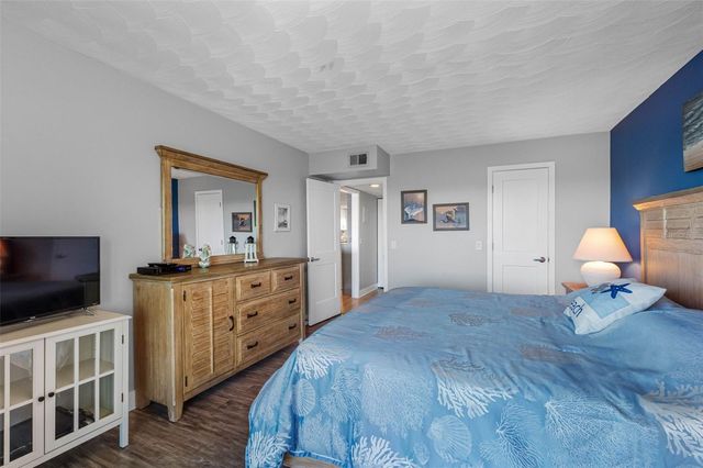 19451 GULF BOULEVARD 706, Indian Shores, FL 33785