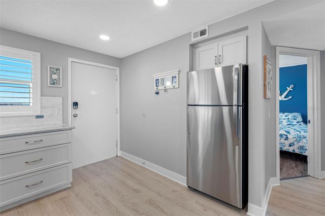 19451 GULF BOULEVARD 706, Indian Shores, FL 33785