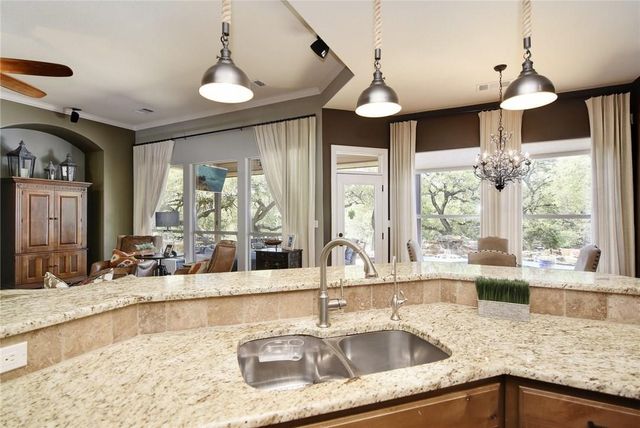 300 High Plains DR, Dripping Springs, TX 78620