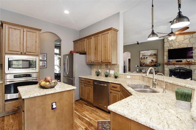 300 High Plains DR, Dripping Springs, TX 78620