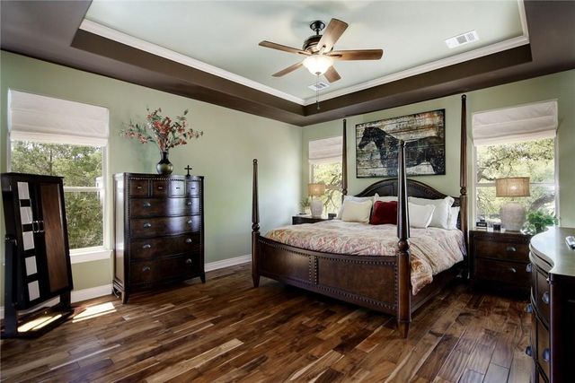 300 High Plains DR, Dripping Springs, TX 78620