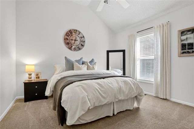 13877 S Gallery Street, Olathe, KS 66062