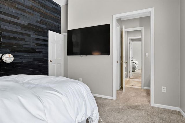 13877 S Gallery Street, Olathe, KS 66062