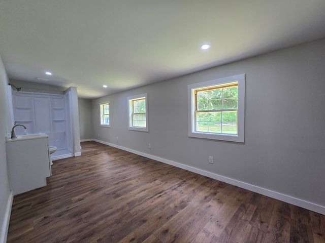 326 Murphy Avenue, Ferguson, KY 42533