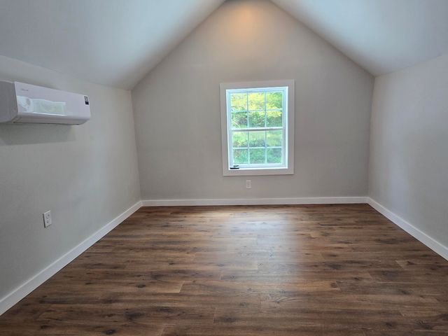 326 Murphy Avenue, Ferguson, KY 42533