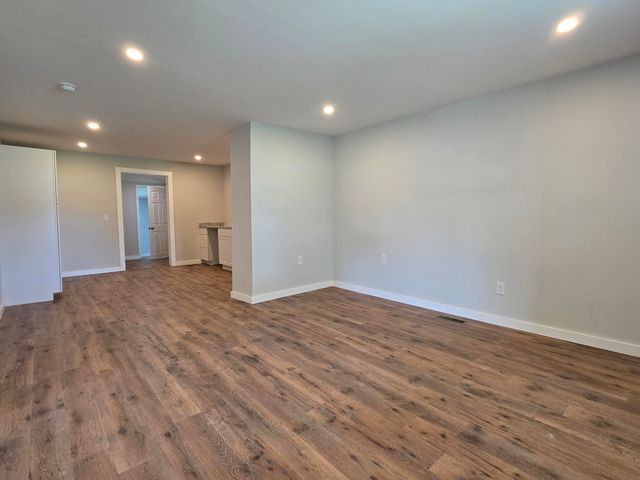 326 Murphy Avenue, Ferguson, KY 42533