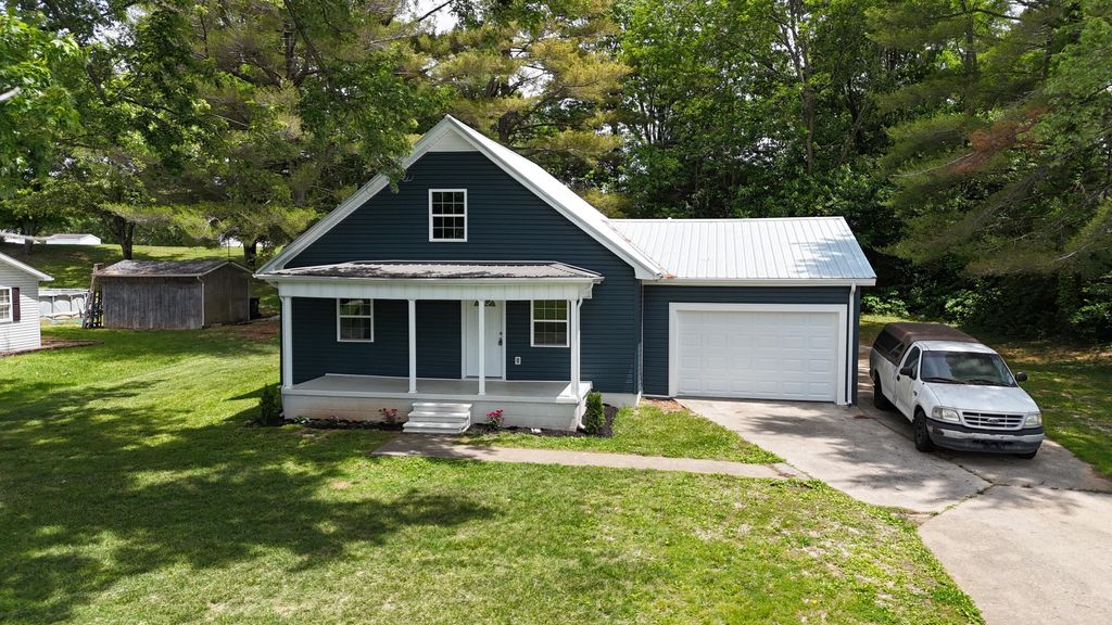 326 Murphy Avenue, Ferguson, KY 42533