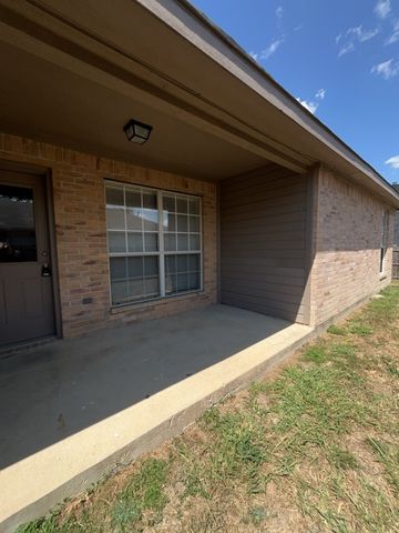 1824 Mcneely Street, Lancaster, TX 75134