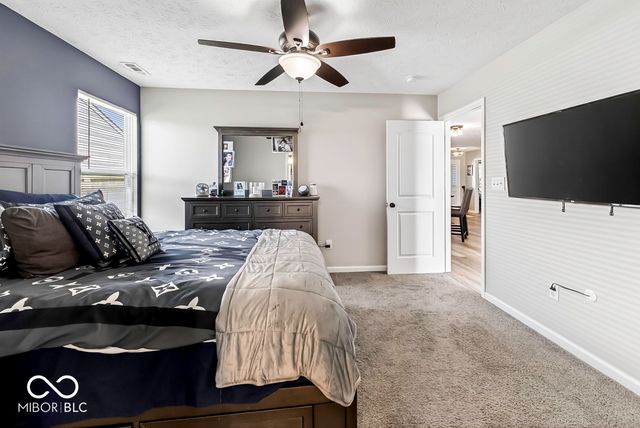 1379 Fiesta Drive, Franklin, IN 46131
