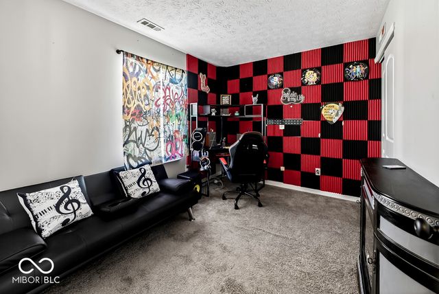1379 Fiesta Drive, Franklin, IN 46131