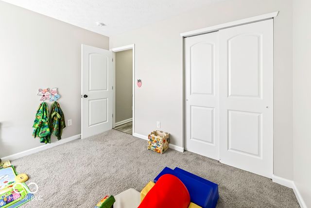 1379 Fiesta Drive, Franklin, IN 46131