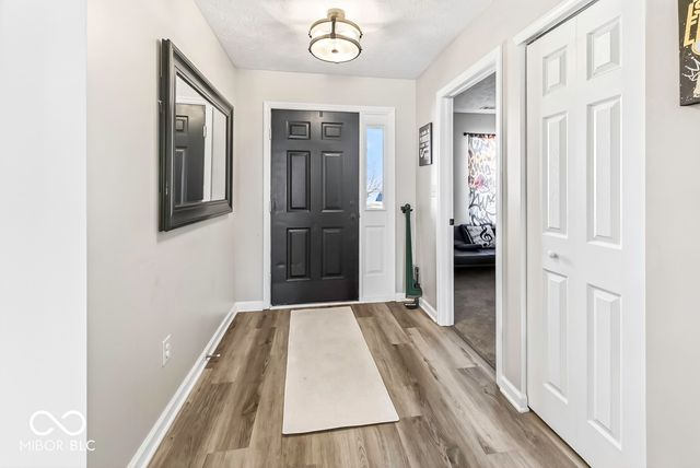 1379 Fiesta Drive, Franklin, IN 46131