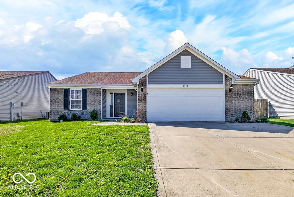 1379 Fiesta Drive, Franklin, IN 46131
