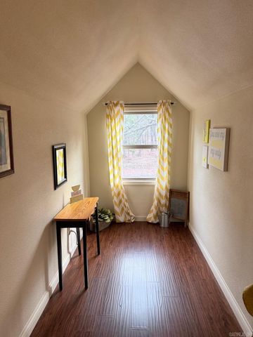 5 Sanders Rock Trail, Higden, AR 72067