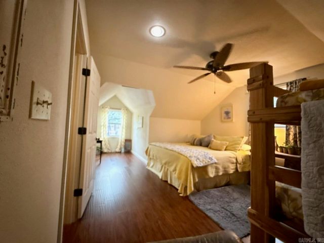 5 Sanders Rock Trail, Higden, AR 72067