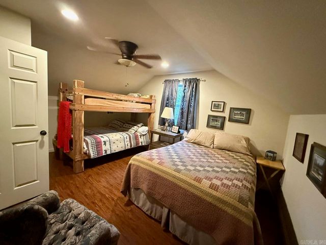 5 Sanders Rock Trail, Higden, AR 72067