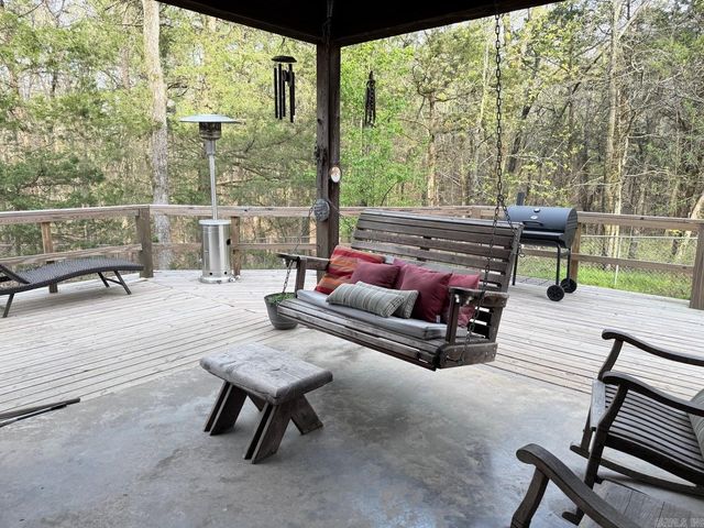 5 Sanders Rock Trail, Higden, AR 72067