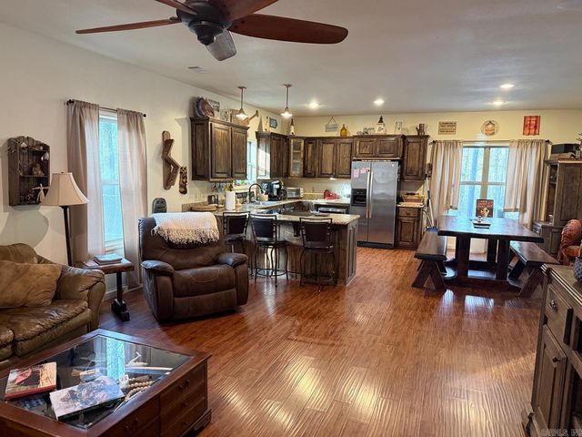 5 Sanders Rock Trail, Higden, AR 72067