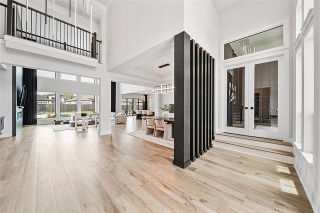 10127 Regatta Shore Drive, Missouri City, TX 77459