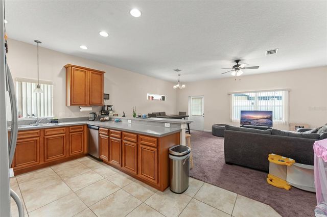 1880 PETERSON PLACE, Sanford, FL 32773