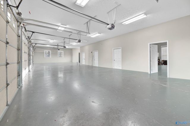 343 Hill Street, Rainbow City, AL 35906