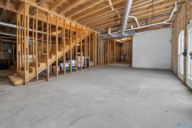 343 Hill Street, Rainbow City, AL 35906