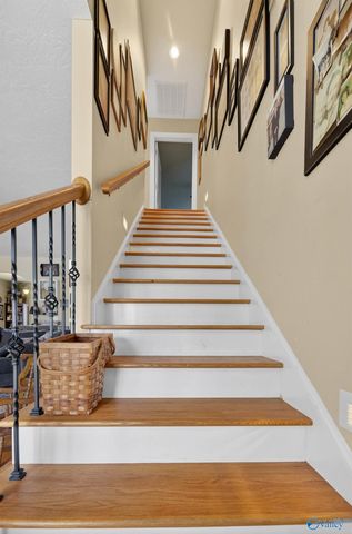 343 Hill Street, Rainbow City, AL 35906