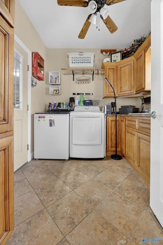 343 Hill Street, Rainbow City, AL 35906