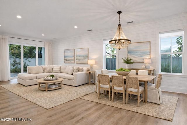 264 OCEAN Boulevard, Atlantic Beach, FL 32233