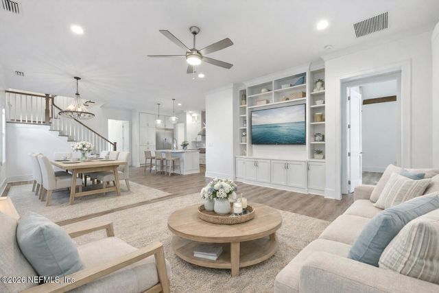 264 OCEAN Boulevard, Atlantic Beach, FL 32233