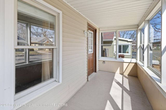 1108 S Holmes Street, Lansing, MI 48912