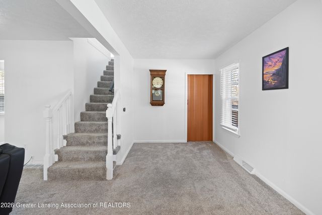 1108 S Holmes Street, Lansing, MI 48912